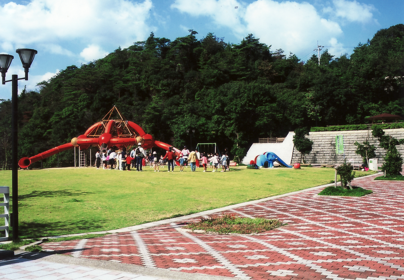 森と湖畔の公園＆オートキャンプ場 | 遊ぶ | 四国中央市観光協会 ～愛媛県四国中央市の観光情報をご紹介～ 